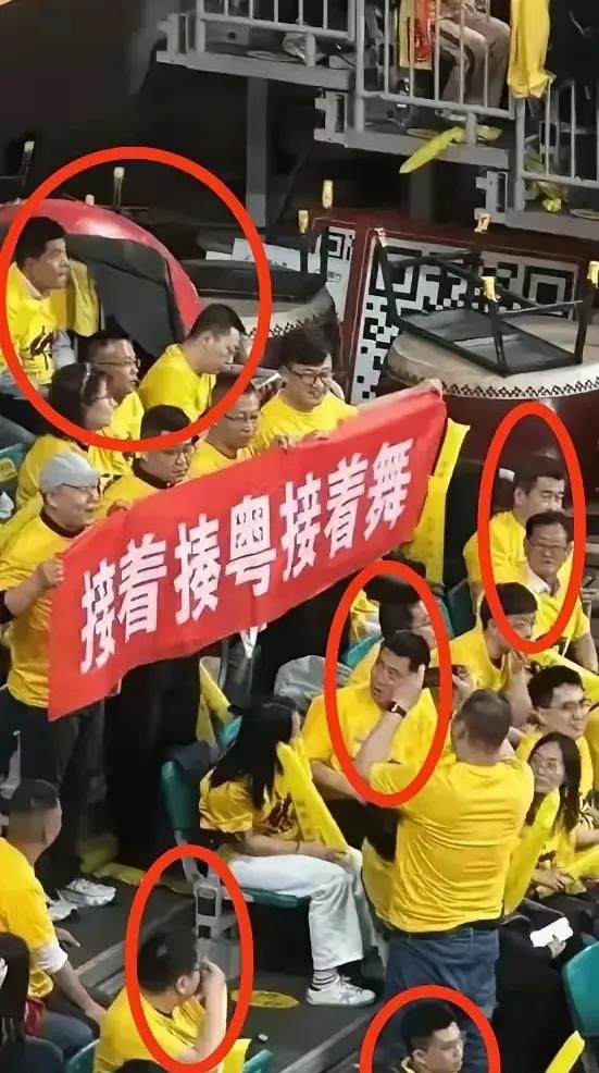 澳客在线-关于豪门碰撞，球迷呼声高涨，场上激烈角逐的信息