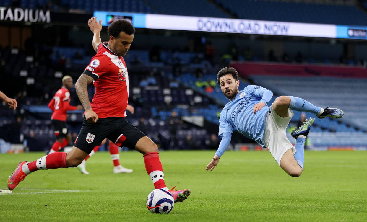 澳客官网-曼城前锋伤愈归队,助球队重回正轨