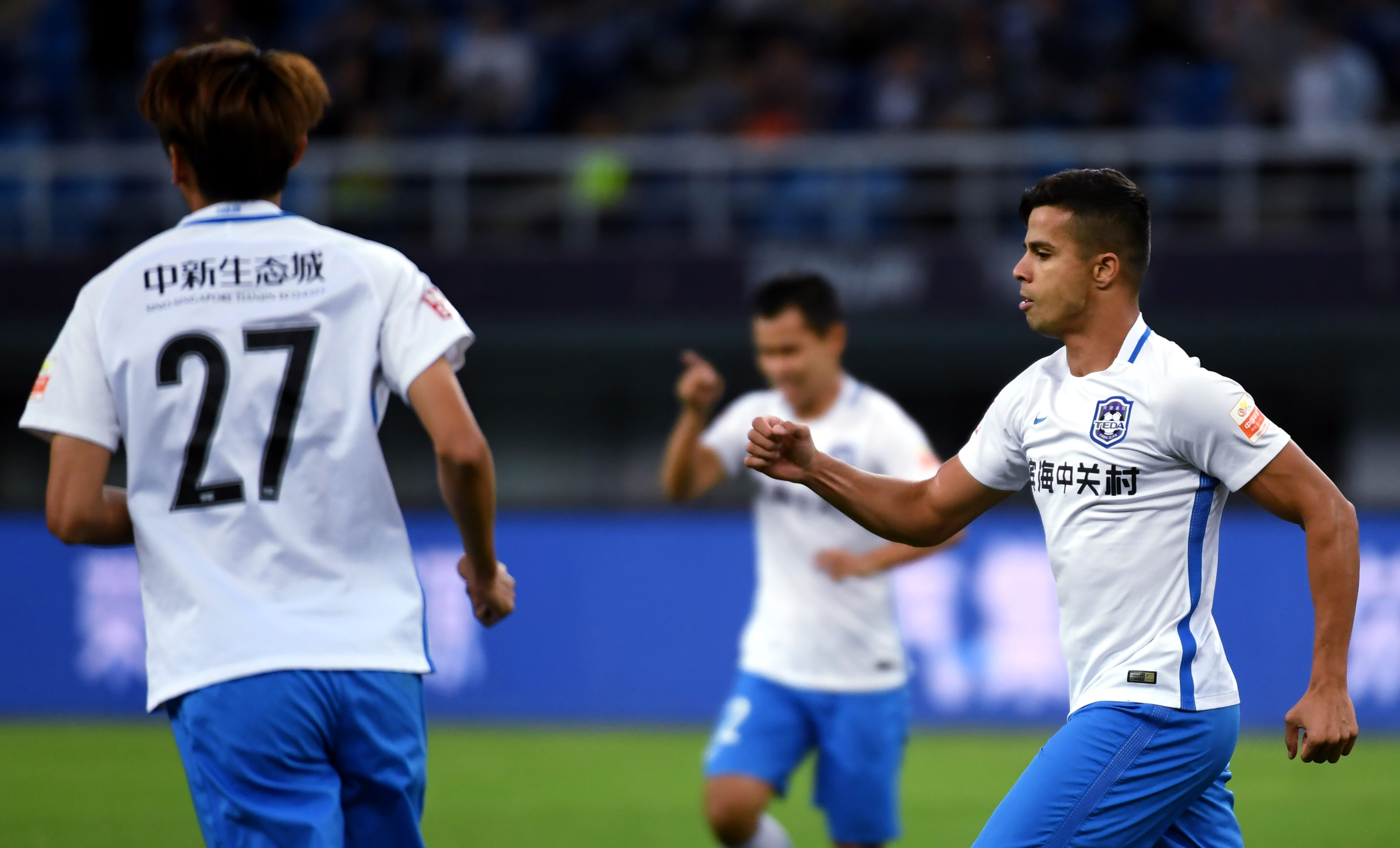 关于天津泰达略显疲软,积分榜领先微减的信息