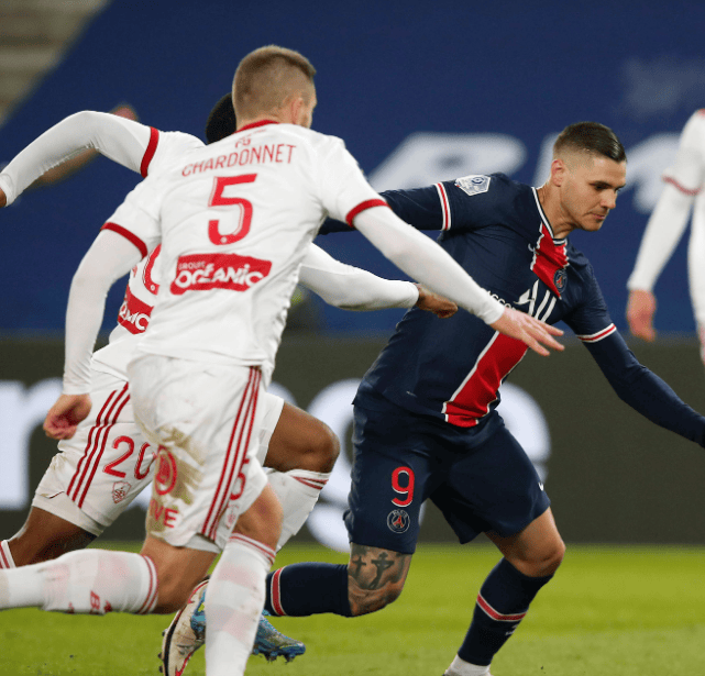 包含摩纳哥在客场一战获胜,士气飙升的词条