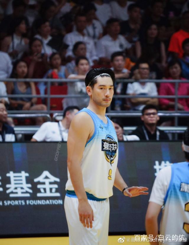 澳客中国官网-韩国篮球职业联赛超级球星登场震撼全场