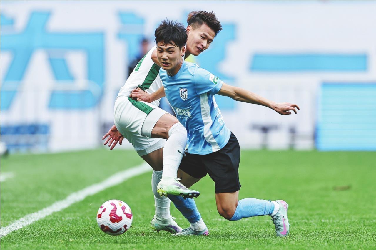 澳客培训-球员在关键时刻挺身而出,帮助球队逆转