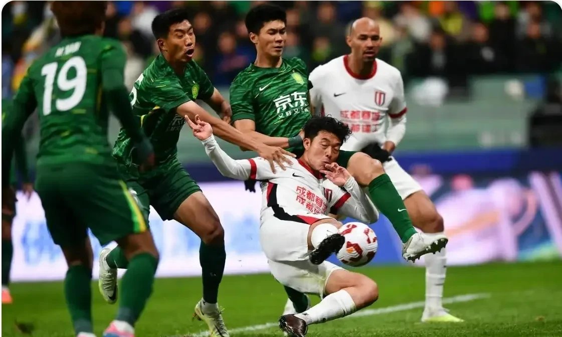 澳客下载-国安主场失利国安,遇到挑战