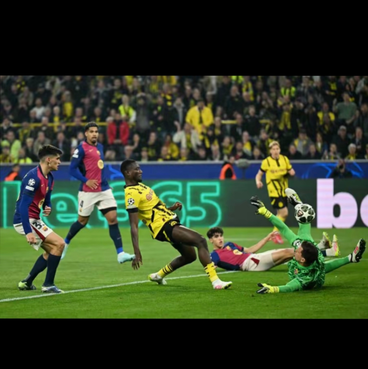 澳客投注-巴塞罗那击败阿贾克斯,豪取分的简单介绍