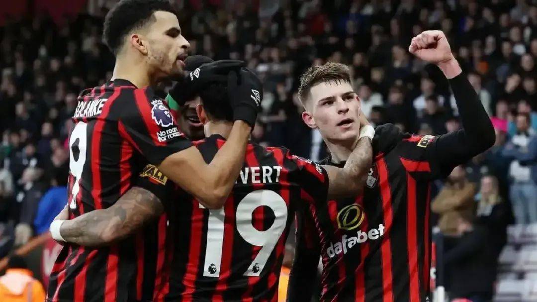 澳客电竞-水晶宫客场爆冷不敌伯恩茅斯,积分落后